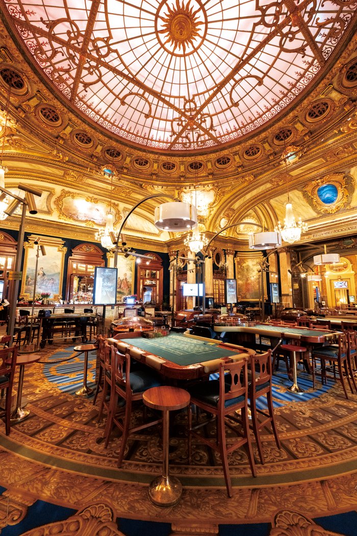Explorez cazeus casino online